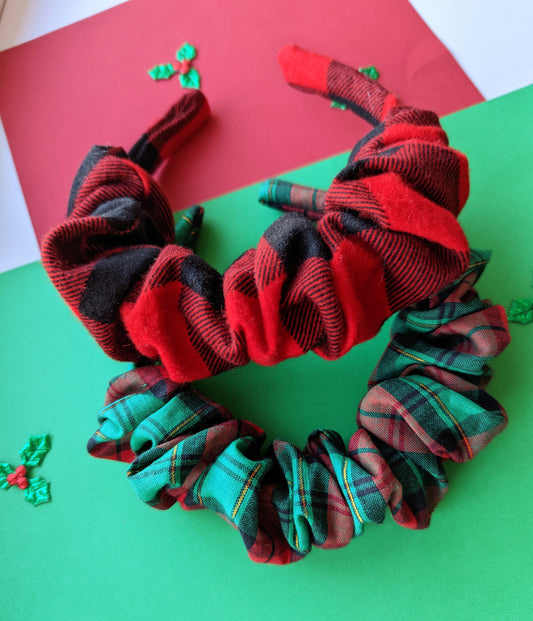 Festive Scrunchie Band