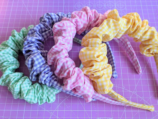 Gingham Scrunchie Band