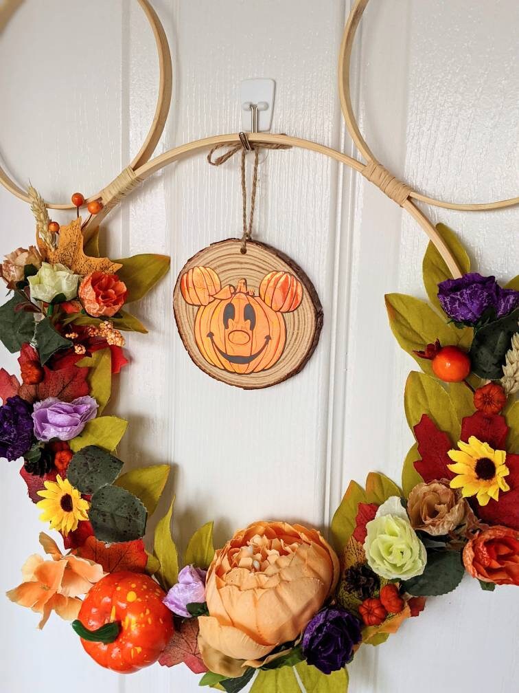 Autumnal/Halloween Large Mickey Wall Hanging