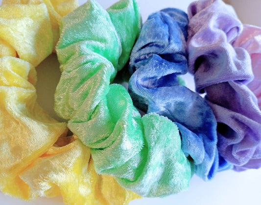 Velvet Scrunchie Band